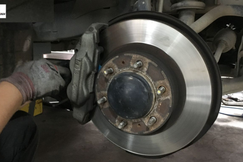 DỊCH VỤ LÁNG ĐĨA PHANH Ô TÔ - DỊCH VỤ VỆ SINH BỐ THẮNG TẠI BÌNH DƯƠNG
