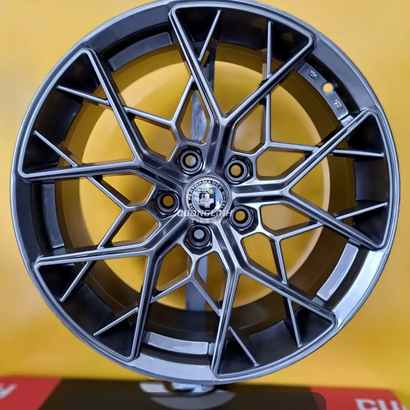 HRE Performance Wheels 18Inch 5x114.3
