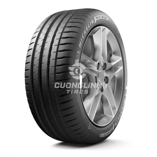 Lốp Michelin 215/50R17